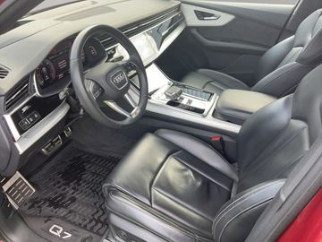 Audi Q7 - 6
