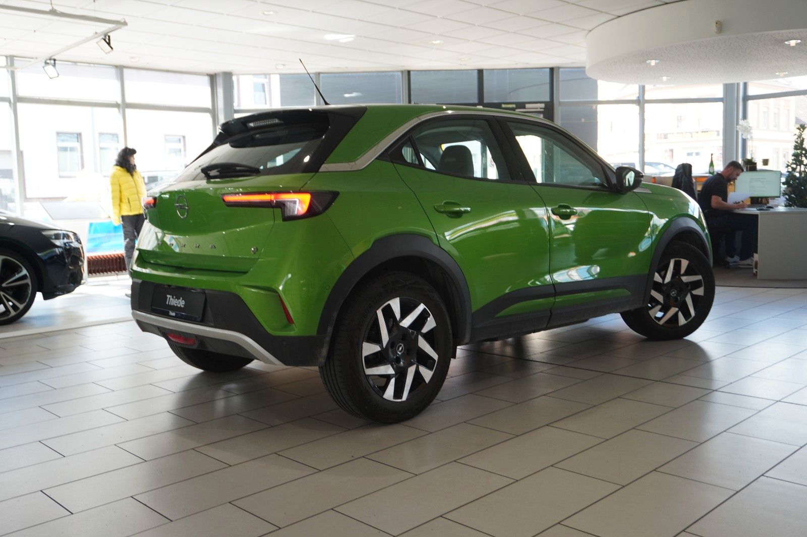 Fahrzeugabbildung Opel Mokka-e ELEGANCE 3-PHASIG NAVI/LED/KAMERA/SPORT