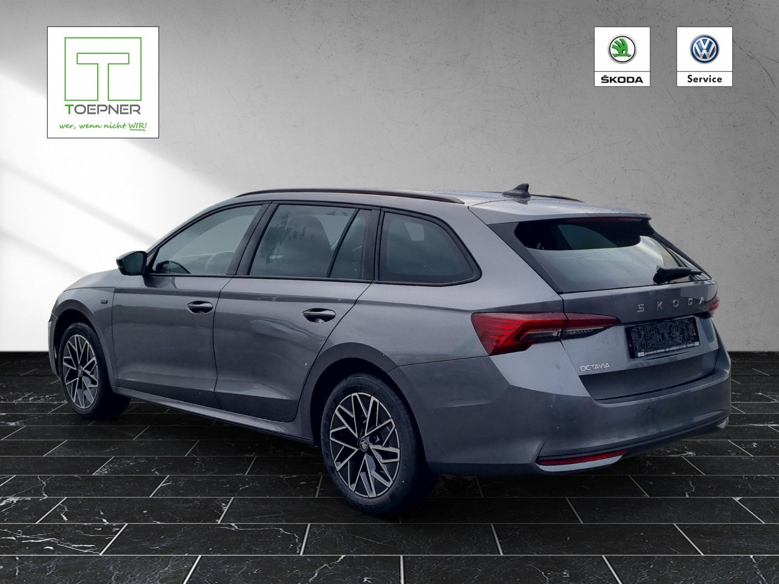 Fahrzeugabbildung SKODA Octavia Combi Tour 2,0 TDI AKH Licht+Sicht+