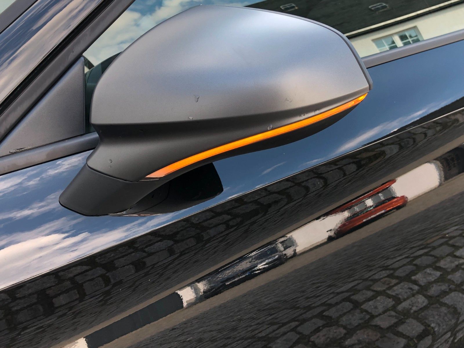 Fahrzeugabbildung SEAT Leon Sportstourer 1.5 eTSI FR *DSG *AHZV