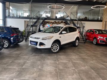 Ford Kuga Titanium EcoBoost *4x4*KAMERA*AHK*TOUCH*