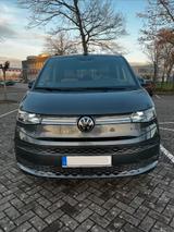 Volkswagen T7 Multivan 2.0 TDI SCR DSG Style Style - VW T7 Multivan Style Gebrauchtwagen
