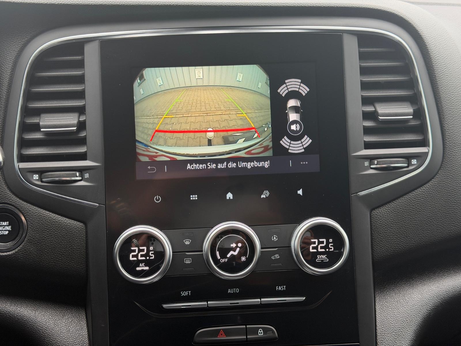Renault Megane IV GT Automatik CarPlay Kamera AHK Spur
