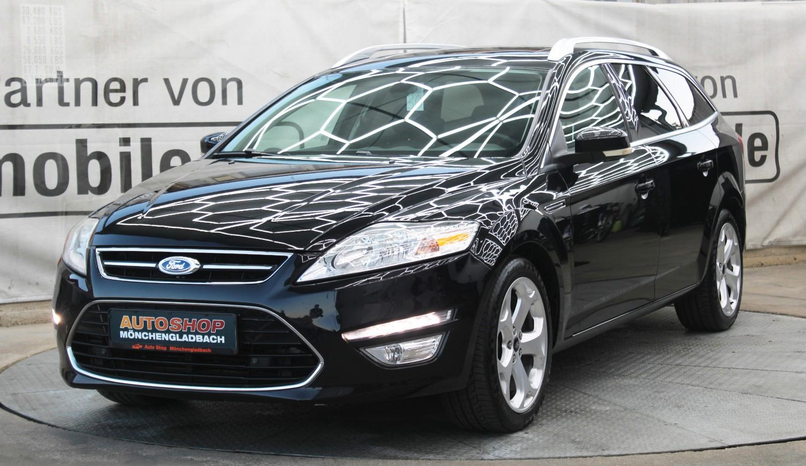 Ford Mondeo 2010 — rear view