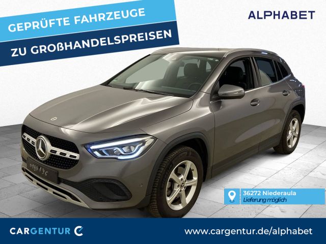 Mercedes-Benz GLA 180 d Style Lane Key Navi RKam AUT Klima