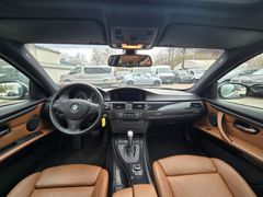 Fahrzeugabbildung 320 d Coupe DPF Navi Leder Soundsystem Xenon Kur