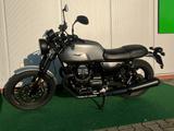 Moto Guzzi V7 III ROUGH (1.Hd. -nicht verbastelt -wenig km) - MOTO GUZZI V7