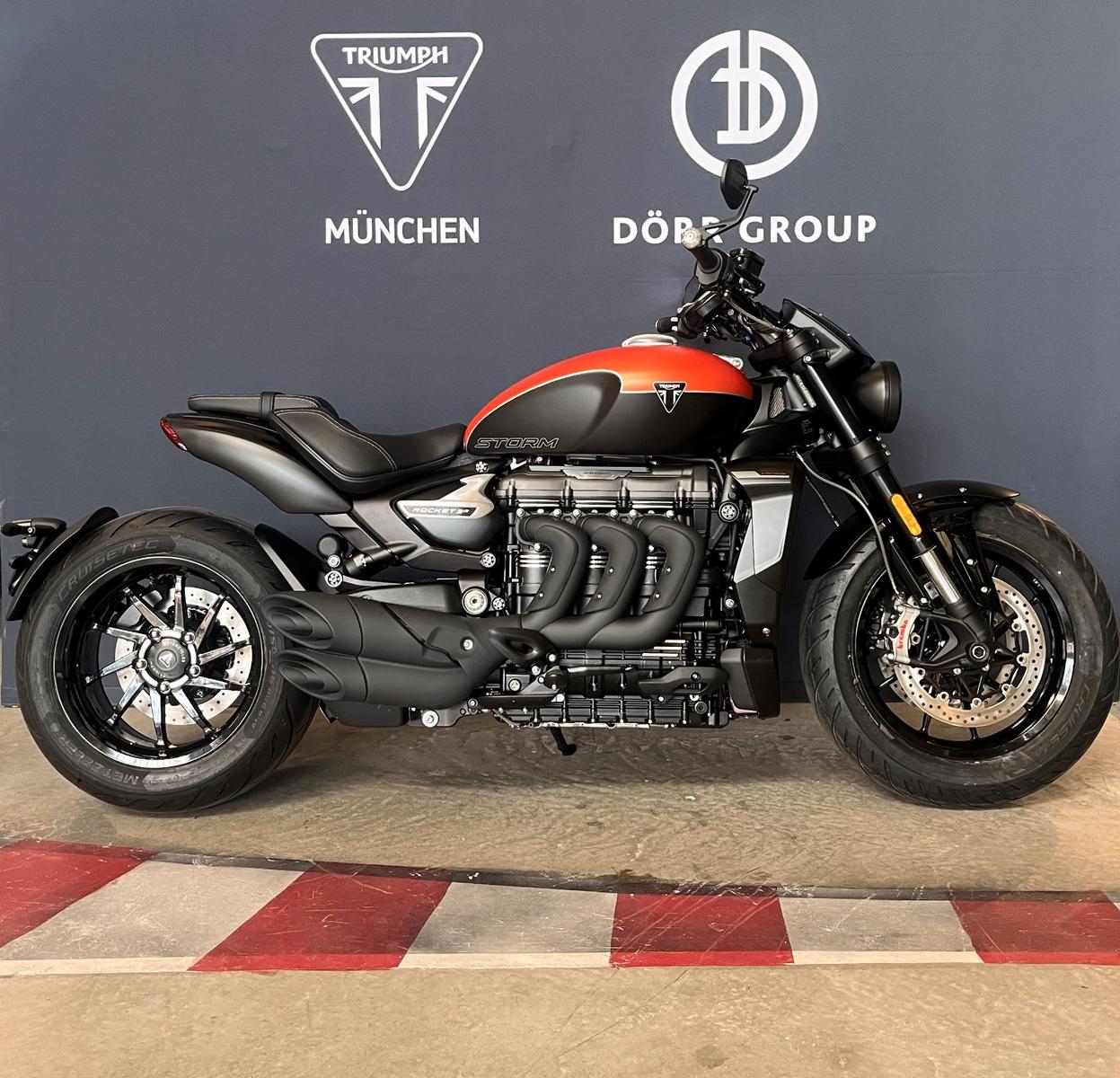 Triumph Rocket 3 Storm R