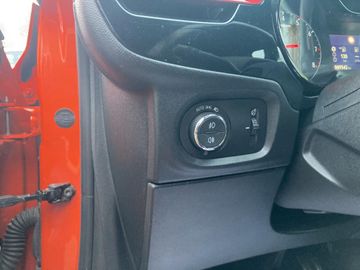 Opel CORSA GS LINE 5T 1.2 AT8 SS