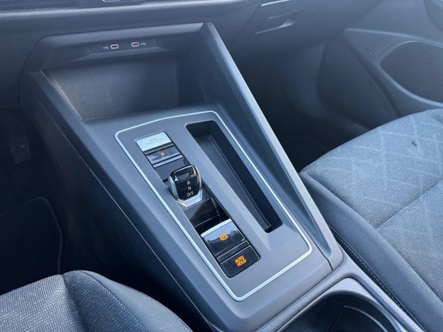 Golf Variant 8 VIII Life 1.0 eTSI El. Panodach N