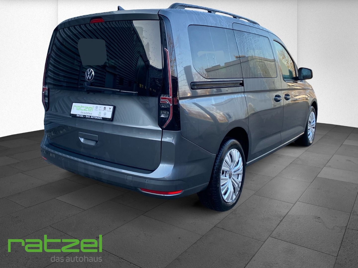Fahrzeugabbildung Volkswagen Caddy Maxi 2.0 TDI Life 7-Sitzer Panorama Navi d