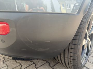 Volvo XC40 R Design Recharge Plug-In Hybrid 2WD