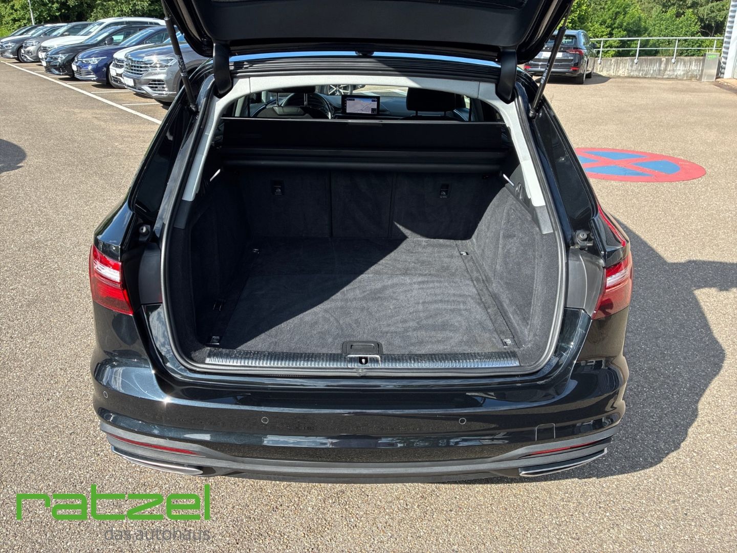 Fahrzeugabbildung Audi A4 Avant 35 TFSI S tronic Navi LED El. Heckklapp