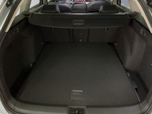Golf VIII Variant Style 2.0 TDI DSG FACEL. LED