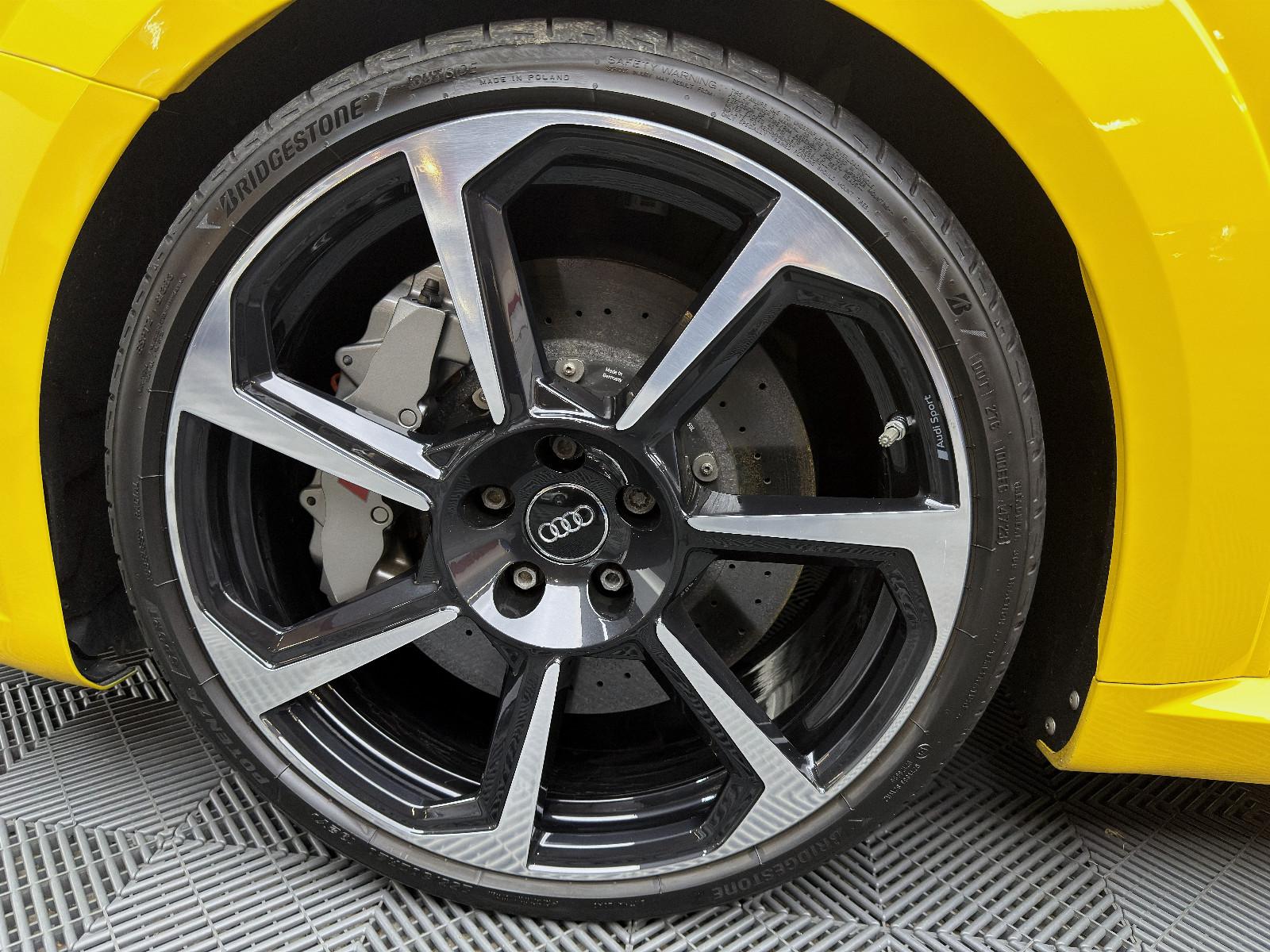 Audi TT RS Roadster Quattro*Matrix*B&O*OLED*Carbon*
