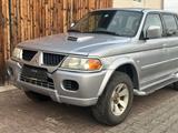 Mitsubishi Pajero Sport 2.5 TD Intense - Mitsubishi Pajero mit Diesel-Antrieb