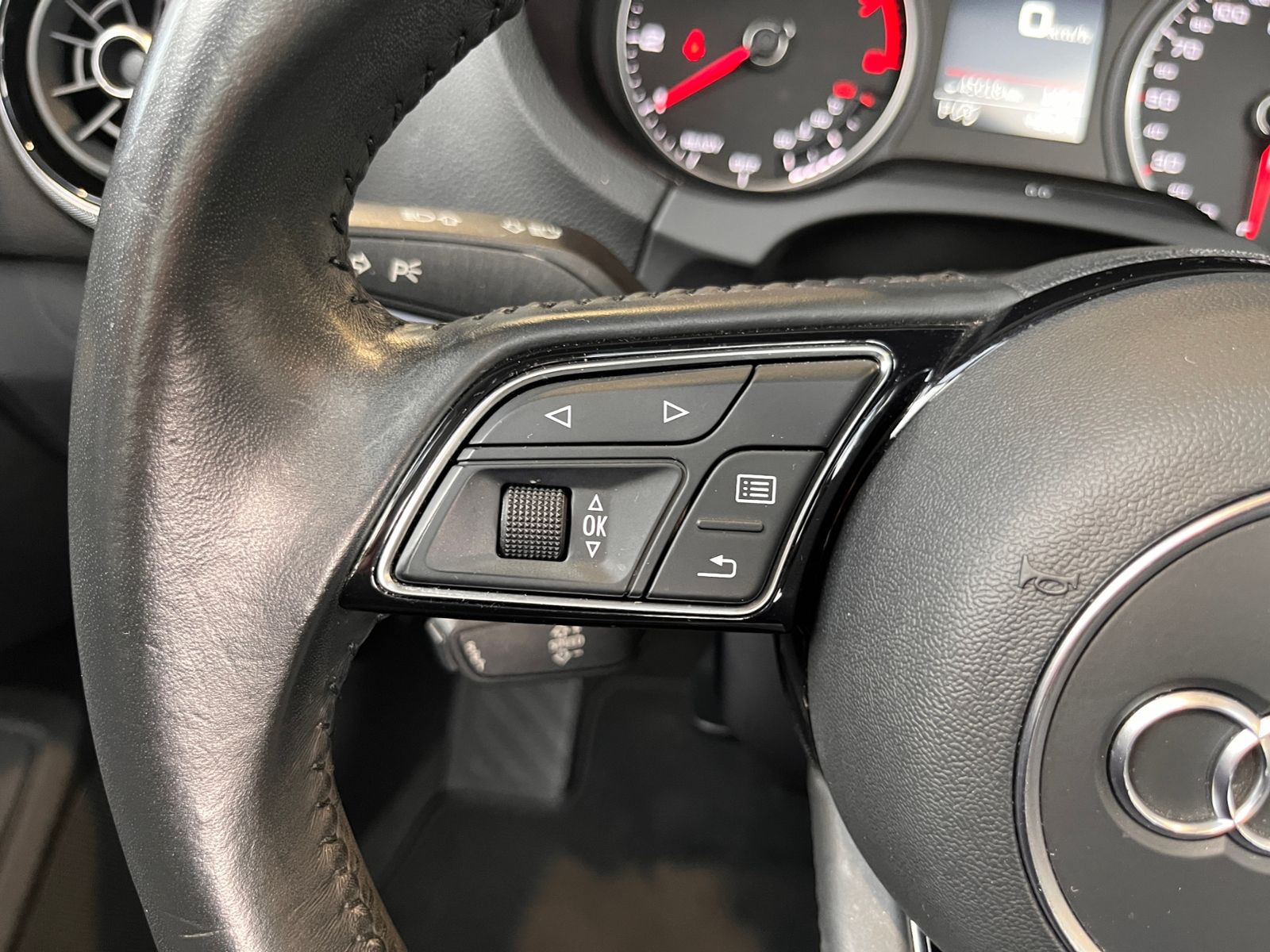 Fahrzeugabbildung Audi A3 Cabriolet  S line KAM LED ALU