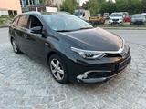 Toyota Auris Touring Sports Hybrid Executive - Toyota Auris Gebrauchtwagen in München