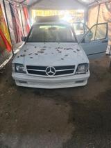 Mercedes-Benz - Mercedes-Benz 190 aus 1988