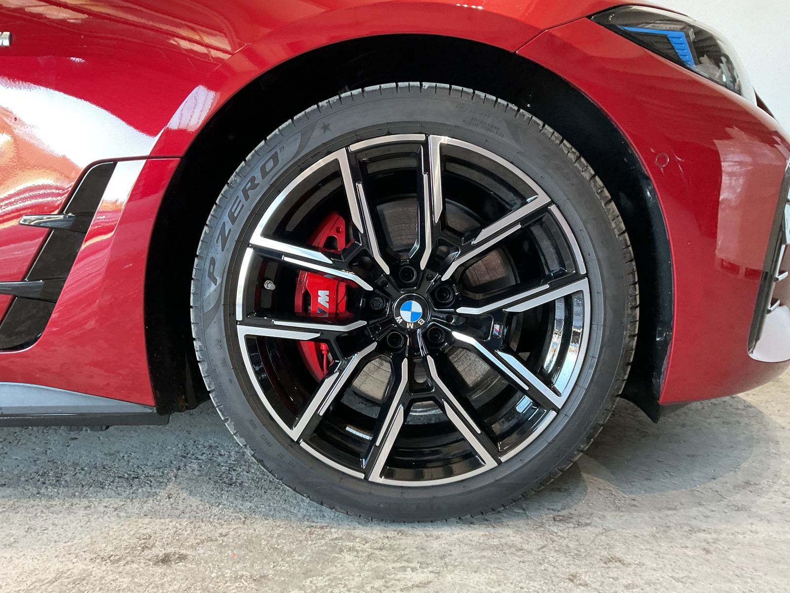 Fahrzeugabbildung BMW i4 M50 |Glasdach |Harman Kardon |M Sportsitze