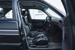 Fahrzeugabbildung ALPINA B10 Biturbo *Sonderlack / Büffel / Recaro*