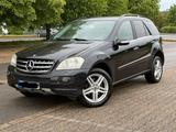 Mercedes-Benz Mercedes ML320CDI - Mercedes-Benz ML 320 in Düsseldorf