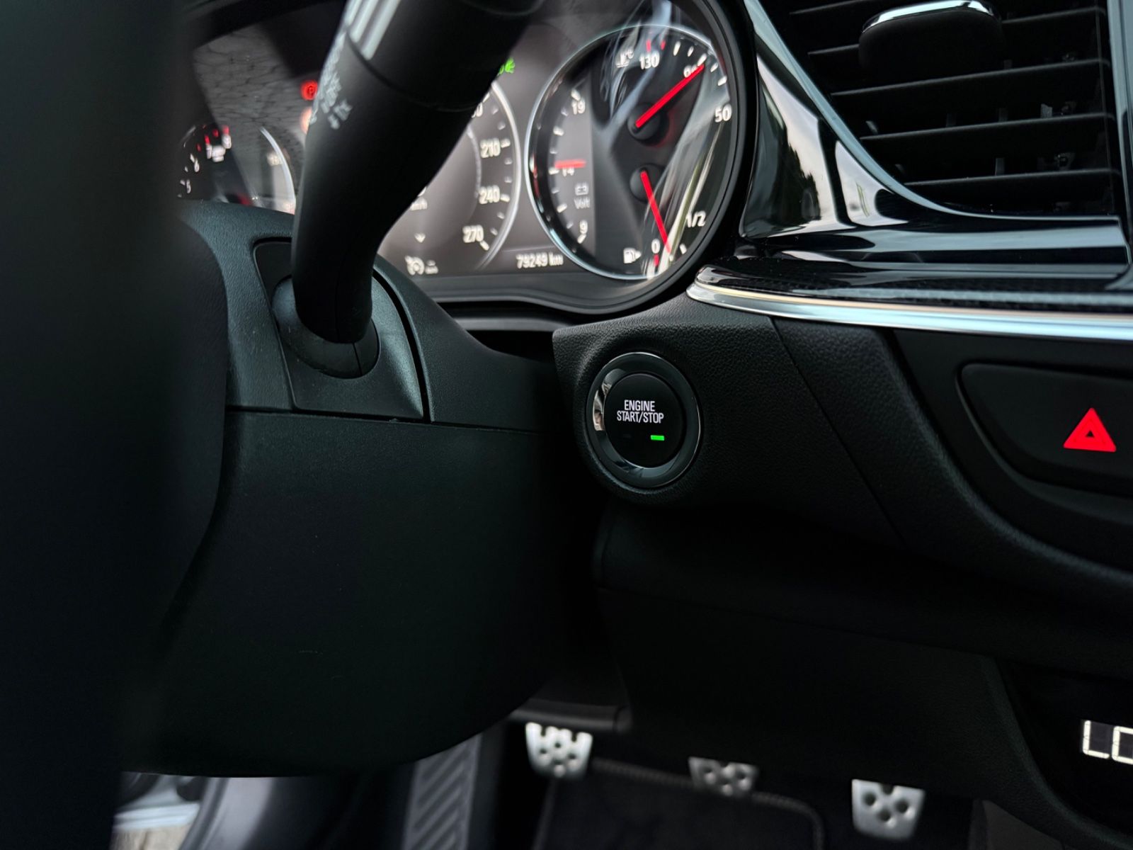 Fahrzeugabbildung Opel Insignia B Grand Sport Dynamic/LED/R-Kamera/Temp