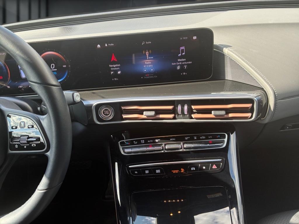 Mercedes-Benz EQC 400 4M AMBIENTE+HEAD-UP+KAMERA+MBEAM+CARPLAY