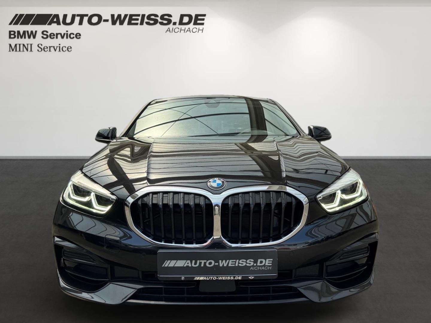BMW 118 iA SPORT+LEDER+NAVI+LED+SHZ+LHZ+BT+DAB+HIFI, миниатюра 2