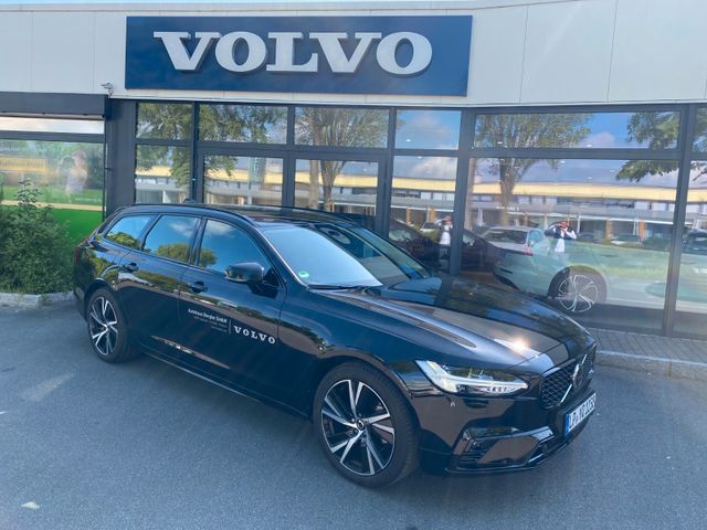 Volvo V90 B4D Plus Dark, AHK, Licht-Paket