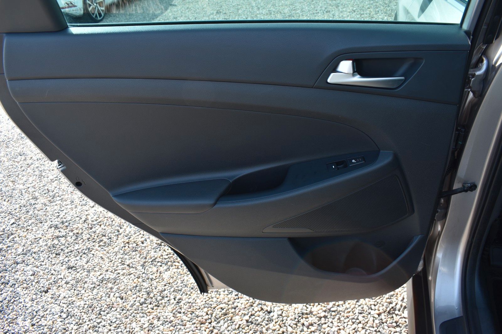 Fahrzeugabbildung Hyundai Tucson Style 2WD Panorama Dach Bluetooth Schaltr