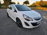 Opel Corsa D Innovation mit Opc-Line Paket... - Opel Corsa Innovation mit Diesel-Antrieb