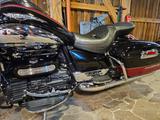 Triumph Rocket Touring  in schwarz-roter Lackierung Top - Angebote