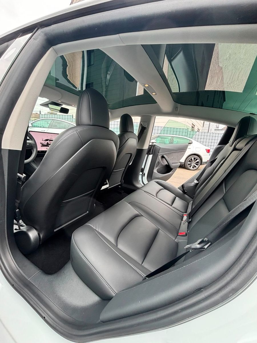 Tesla Model 3 Standard Range Plus RWD foto 15