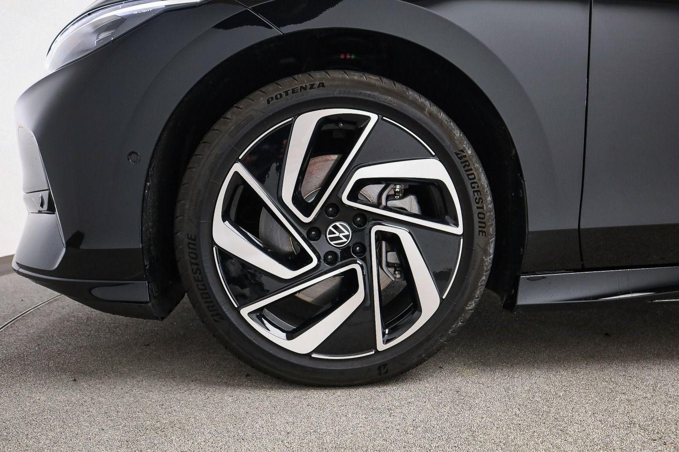 Volkswagen ID.7 GTX Tourer 4MOTION 250 kW (340 PS) 86 kWh 1