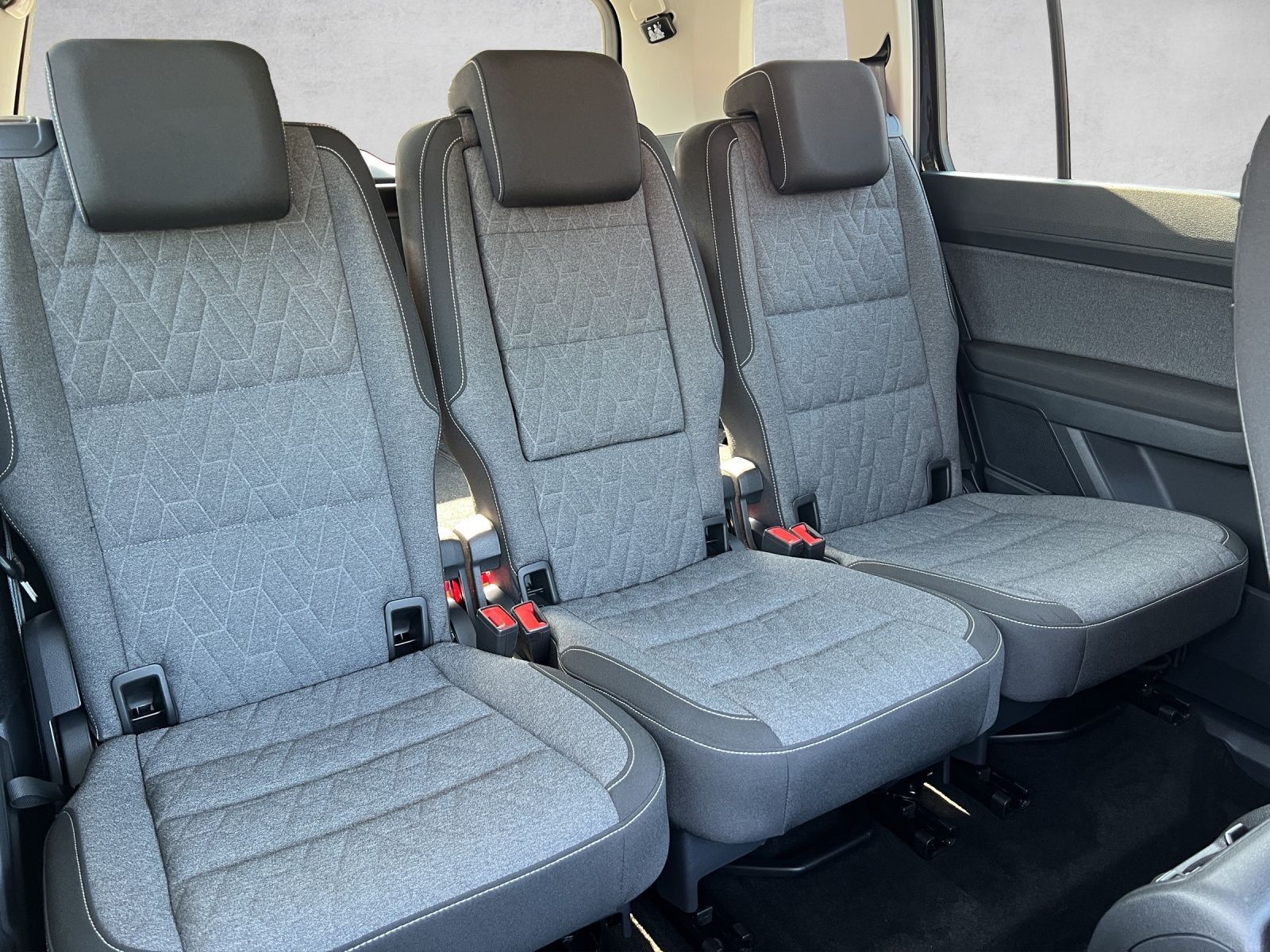 Touran Move 1.5 TSI*7-Sitzer*ACC*Klima*Navi