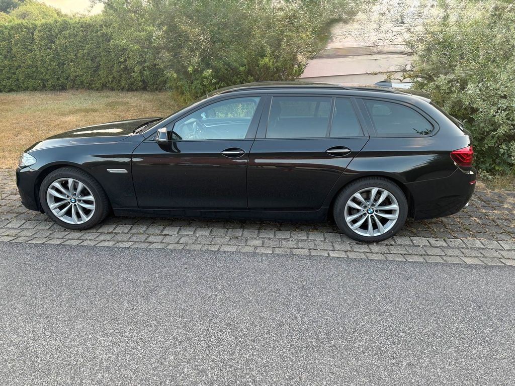 Image of BMW 520