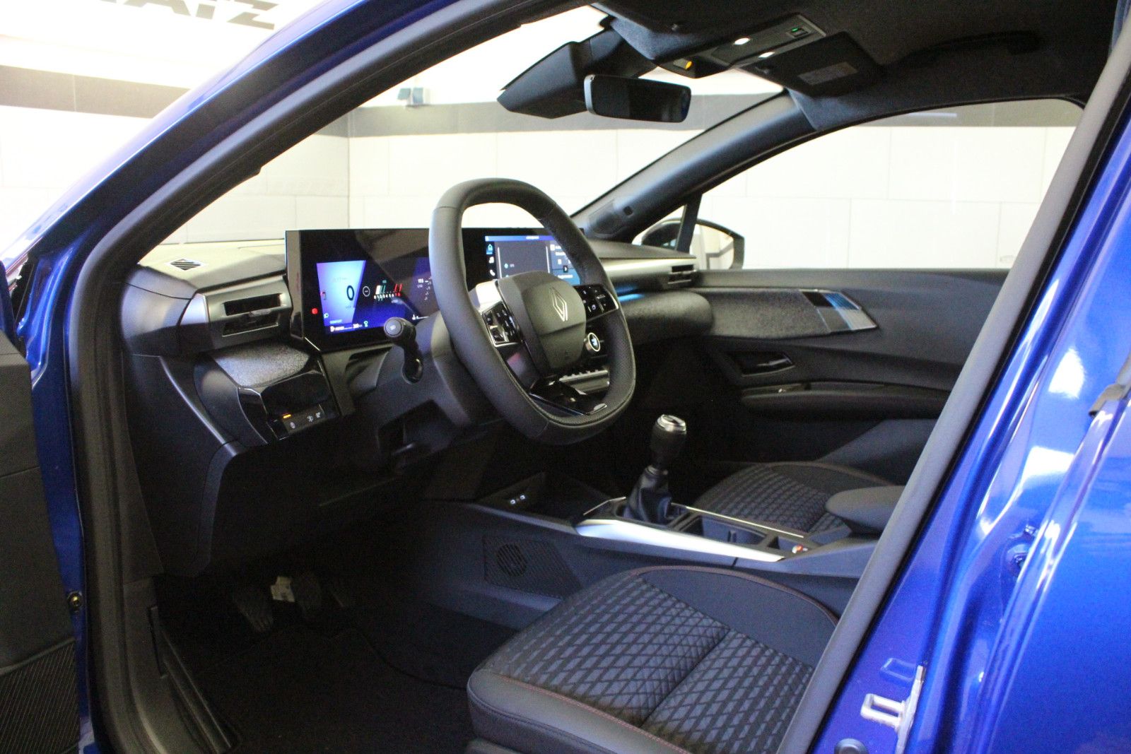 Fahrzeugabbildung Renault Clio TCe 115 Techno *Winter-Paket*Rückfahrkamera