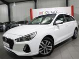 Hyundai i30CW 1.0 T-GDI FAMILY+ WHITE / PANORAMA / PDC - Hyundai i30: Cw