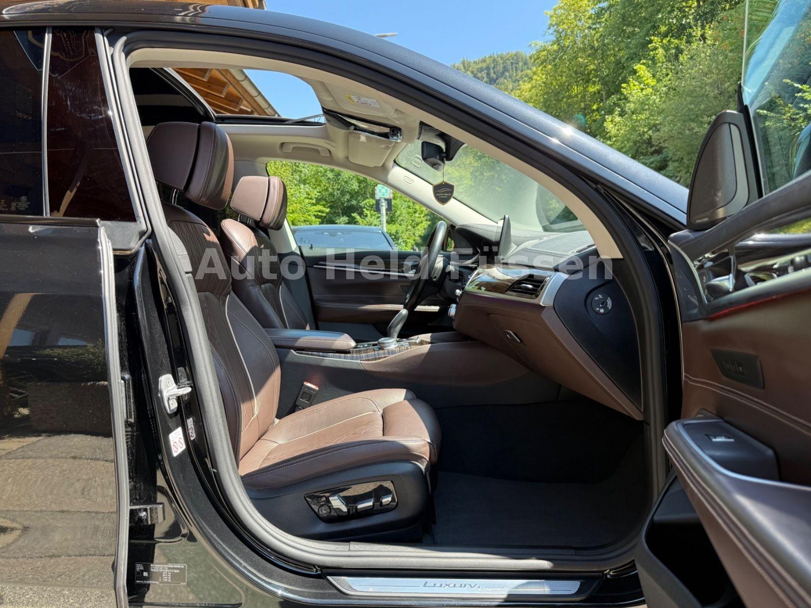 BMW 640i xDrive Gran Turismo Luxury Pano Kam HUD H/K