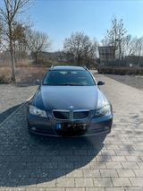 BMW 320i touring -