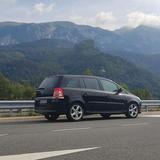Opel Zafira B 1.8 Sport 7 Sitzer PDC vorn+... - Opel Zafira Sport mit Benzin-Antrieb