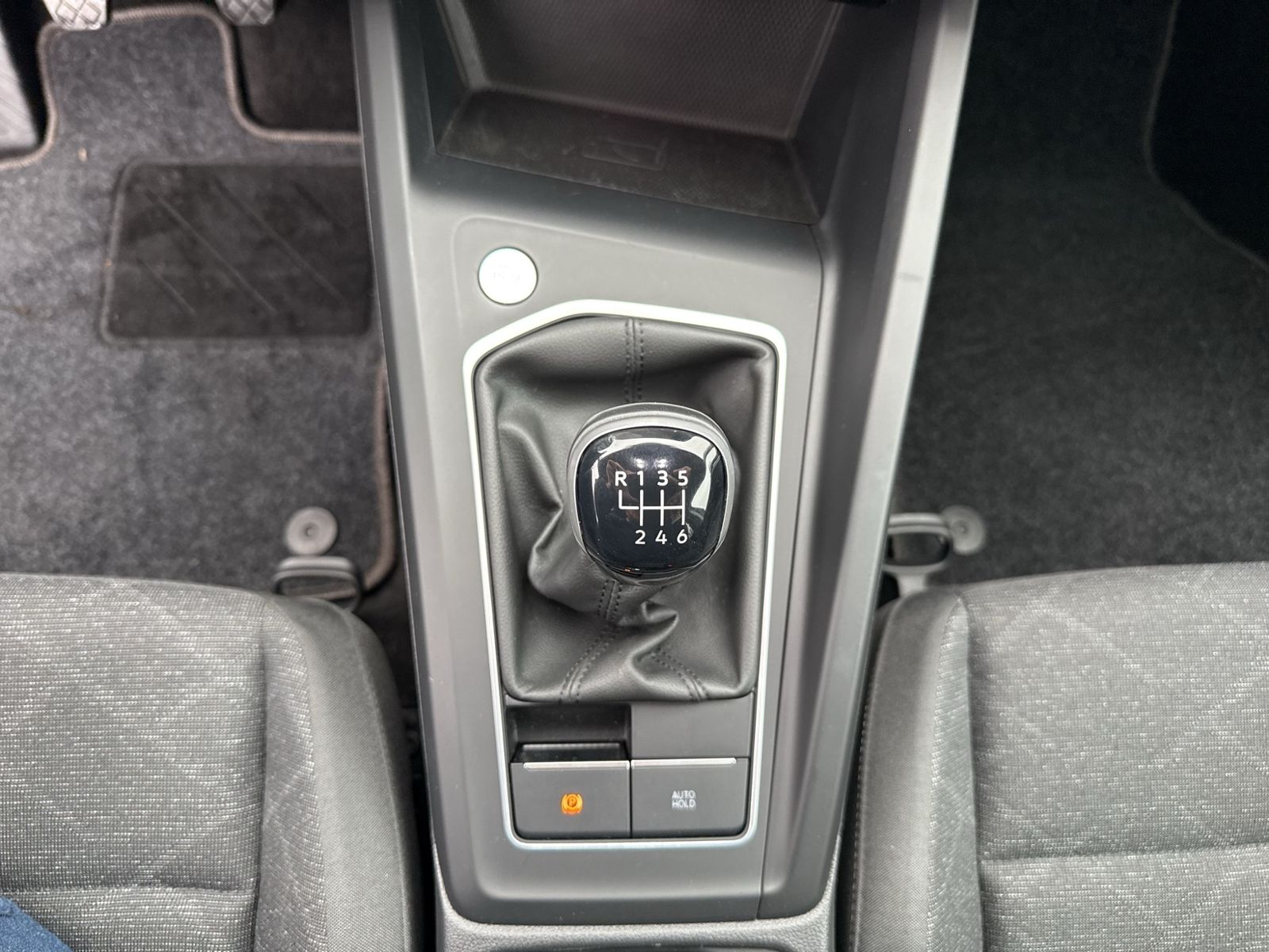 Golf VIII 1.5 TSI Life, Navi, Sitzhzg, LED+, App