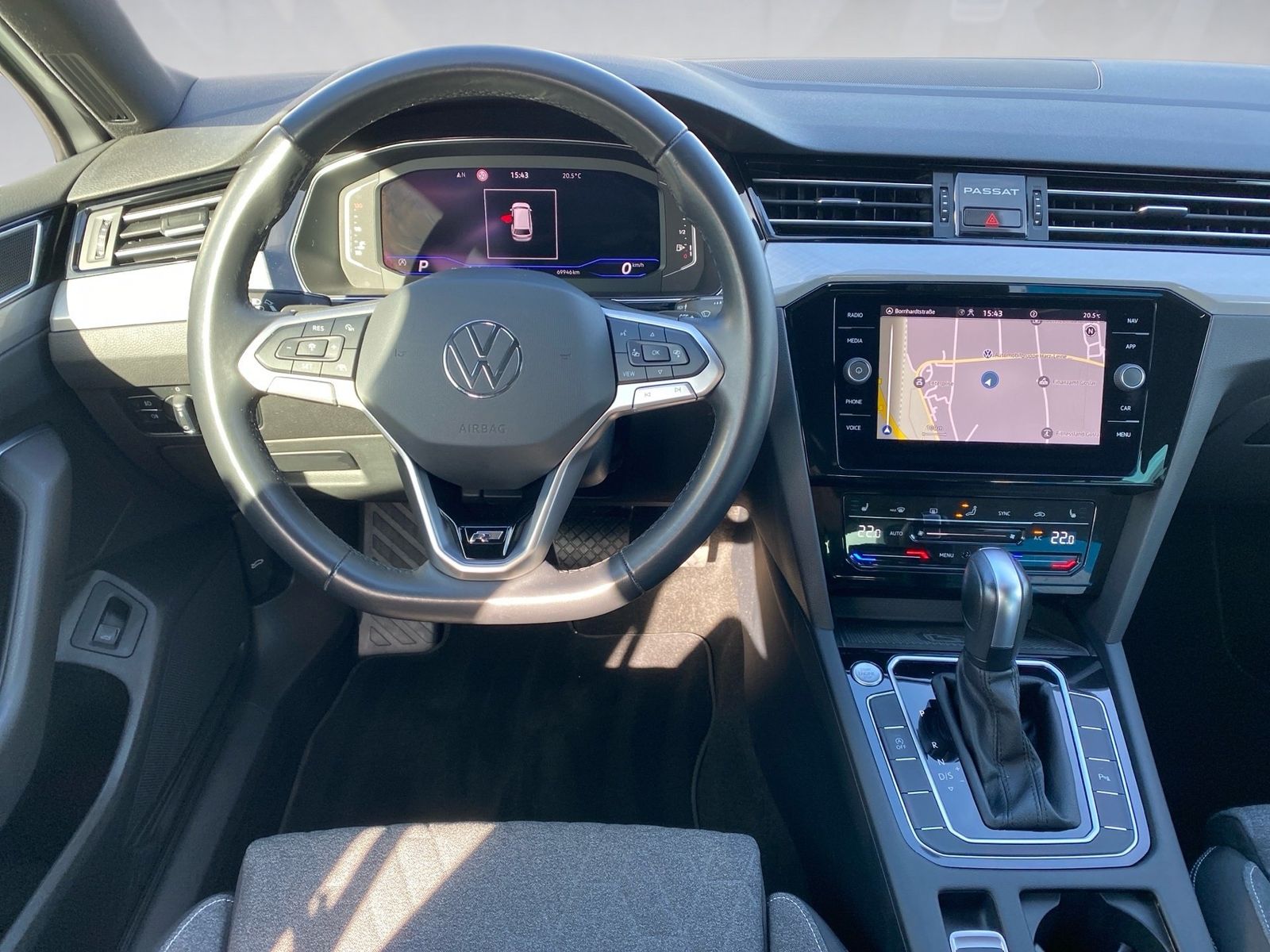 Volkswagen Passat Variant - Bild 18