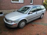 Volvo V40 Kombi 1.8 - gebrauchte Volvo V40 aus dem Jahr 2003
