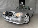 Mercedes-Benz 300 CE-24 SPORTLINE/ELEKTR.SITZE/TOP ZUSTAND/CD - Mercedes-Benz 300: Cabrio, Ce 24