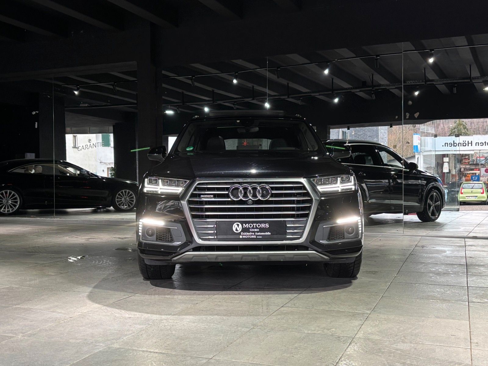 Fahrzeugabbildung Audi Q7 3.0 TDI E-tron *S-Line*B&O-3D*Pano*HUD*360°
