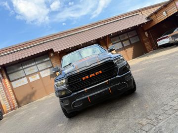 Dodge RAM - 10