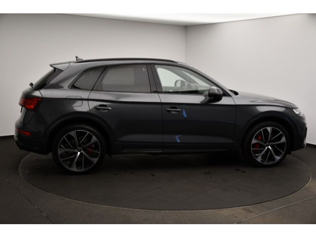 Audi SQ5 - Bild 18