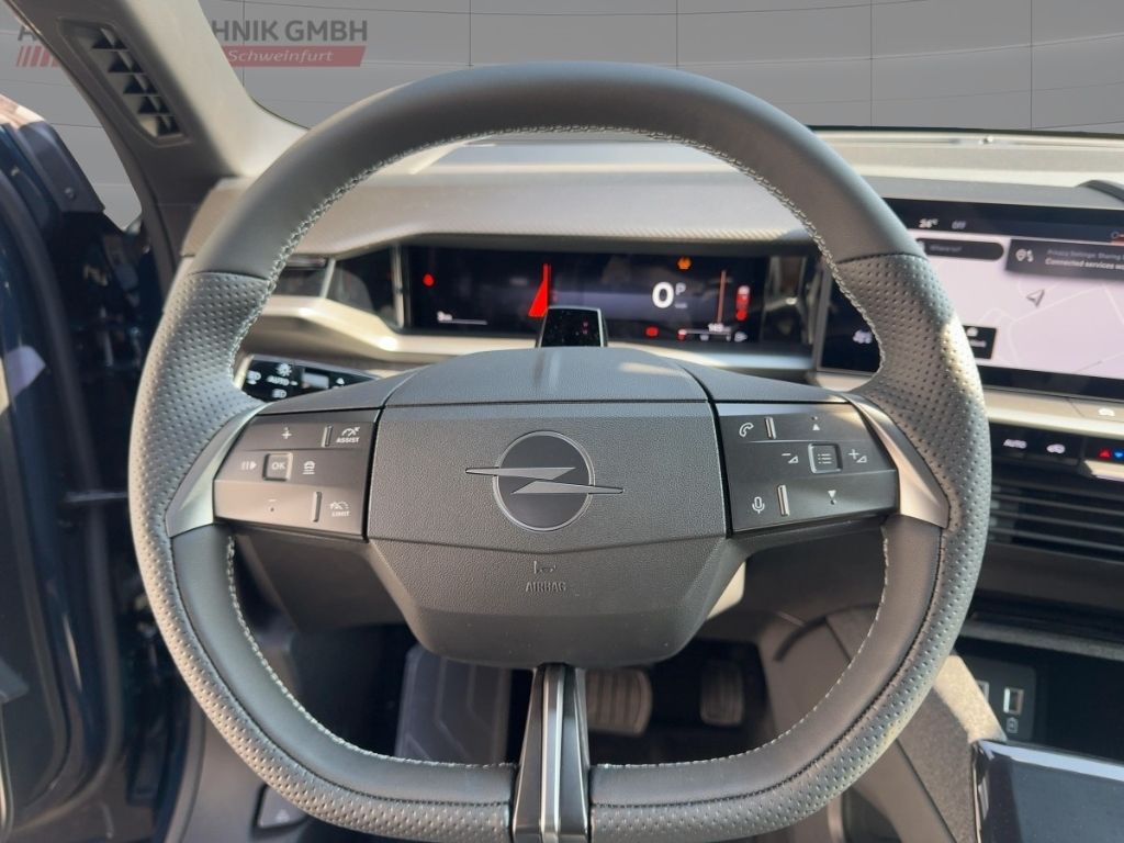 Fahrzeugabbildung Opel Grandland Ultimate, Allwetter, Navi, 360 Grad Ka